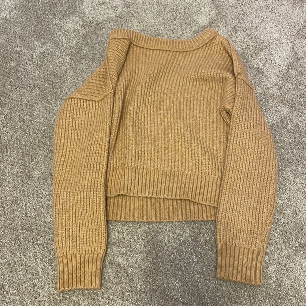 AE Snowdrift sweater